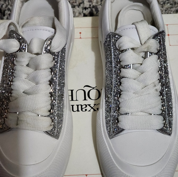 Alexander McQueen glitter Sneakers in excellent condition - only wore them once. - Picture 6 of 8